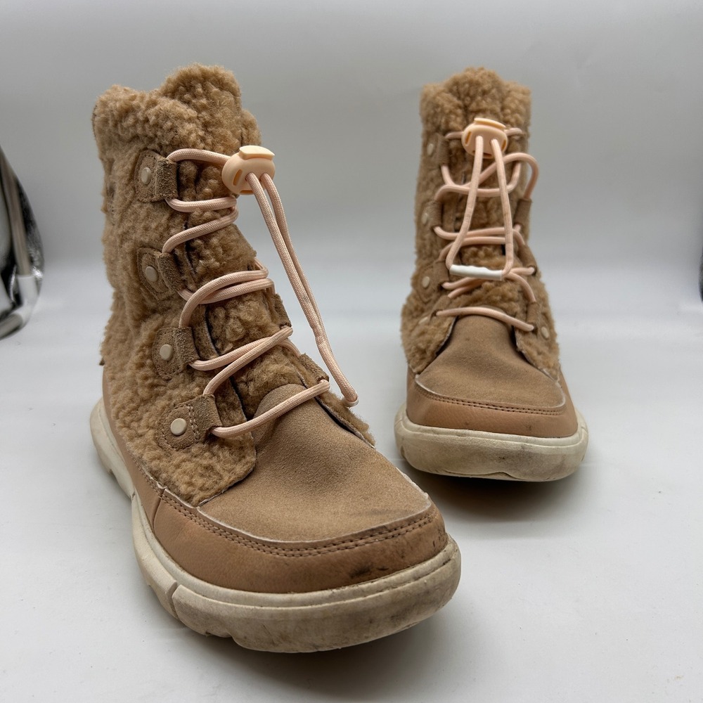 Sorel Explorer Cozy Faux Fur Tan Peach Winter Boots Girls Size 5